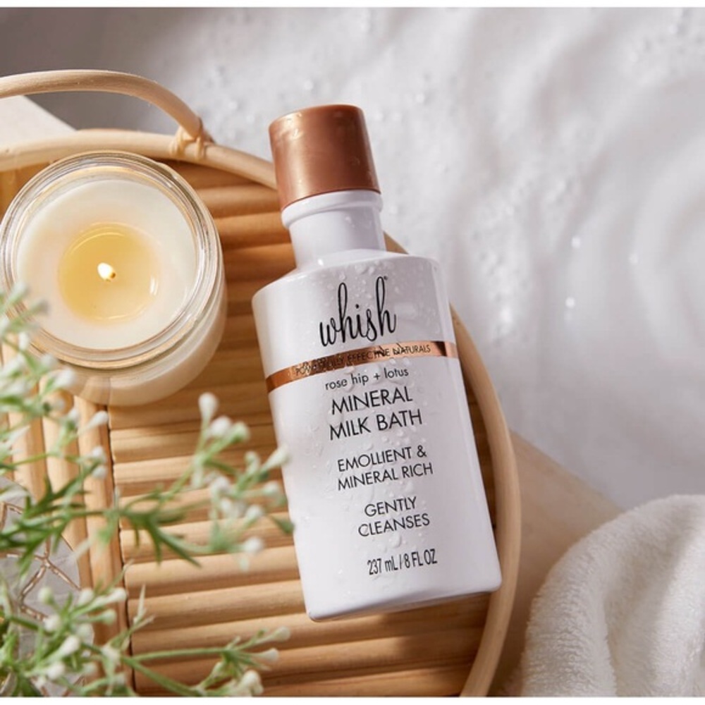 WHISH Rose Hip + Lotus Mineral Milk Bath